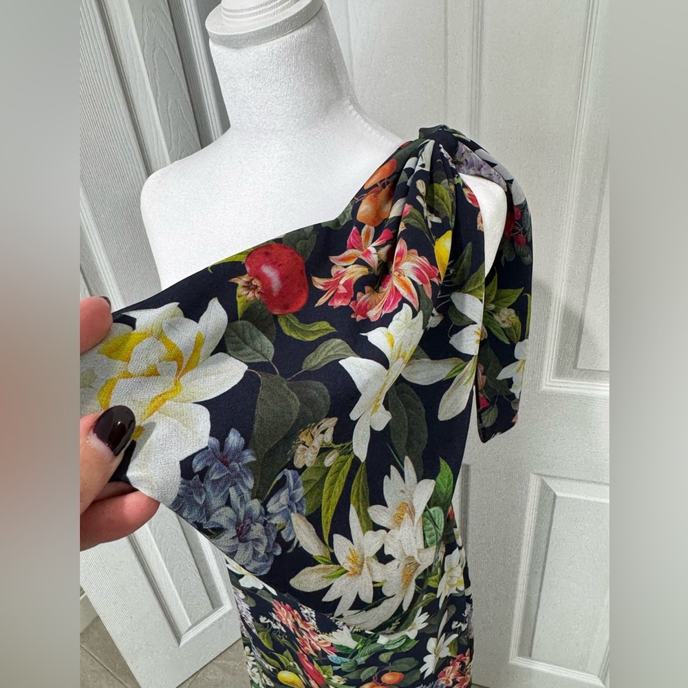 🌺🆕Sachin + Babi One Shoulder Chelsea Floral Gown, Size 4🌺 - Picture 5 of 16